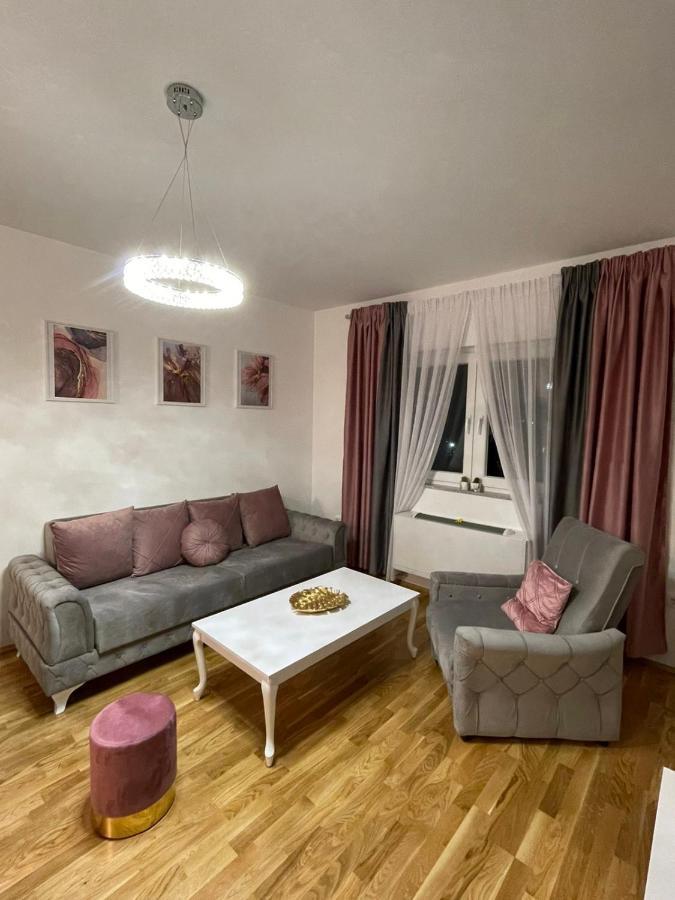 Skyline Apartment Бієліна Екстер'єр фото