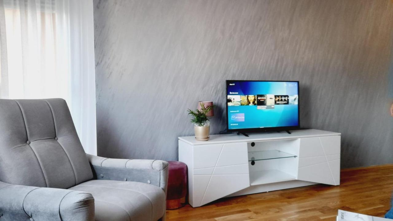 Skyline Apartment Бієліна Екстер'єр фото